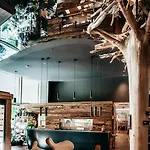 Werdenfelserei Hotel 4*