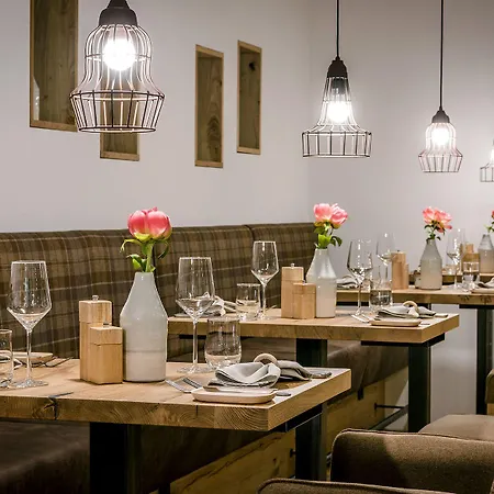 Hotel Werdenfelserei 4*