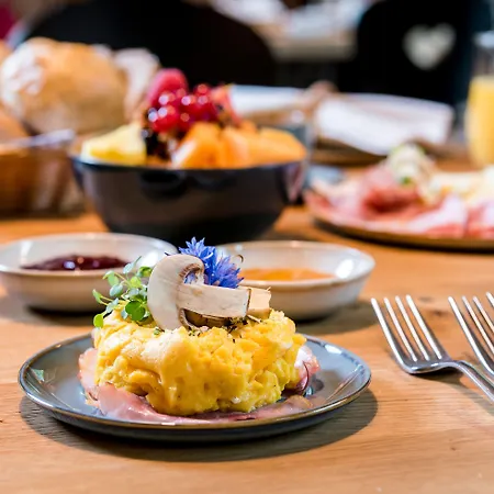Werdenfelserei 4* Гарміш-Партенкірхен