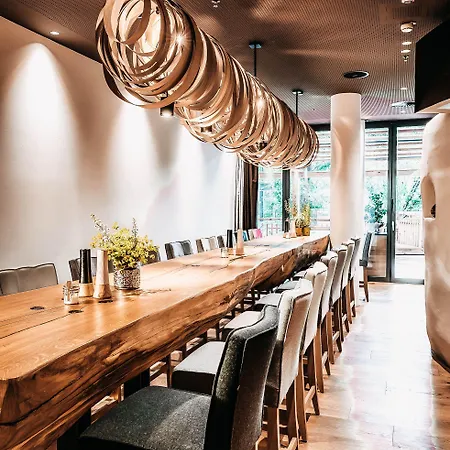 Werdenfelserei Szálloda Garmisch-Partenkirchen