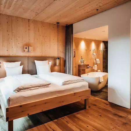 Werdenfelserei 4* Гарміш-Партенкірхен